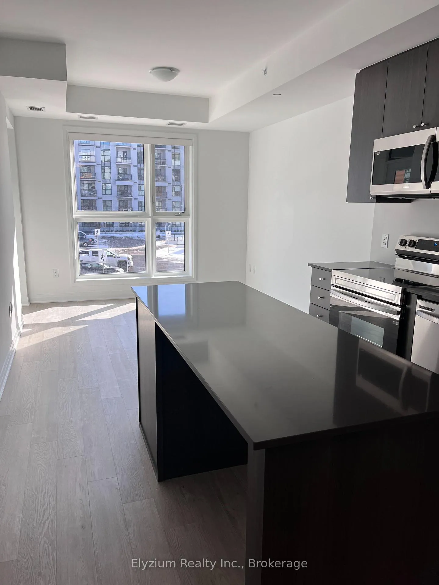 Photo 5 of Unit 210, 490 Gordon Krantz Avenue S, Milton, Walker — HOMEH