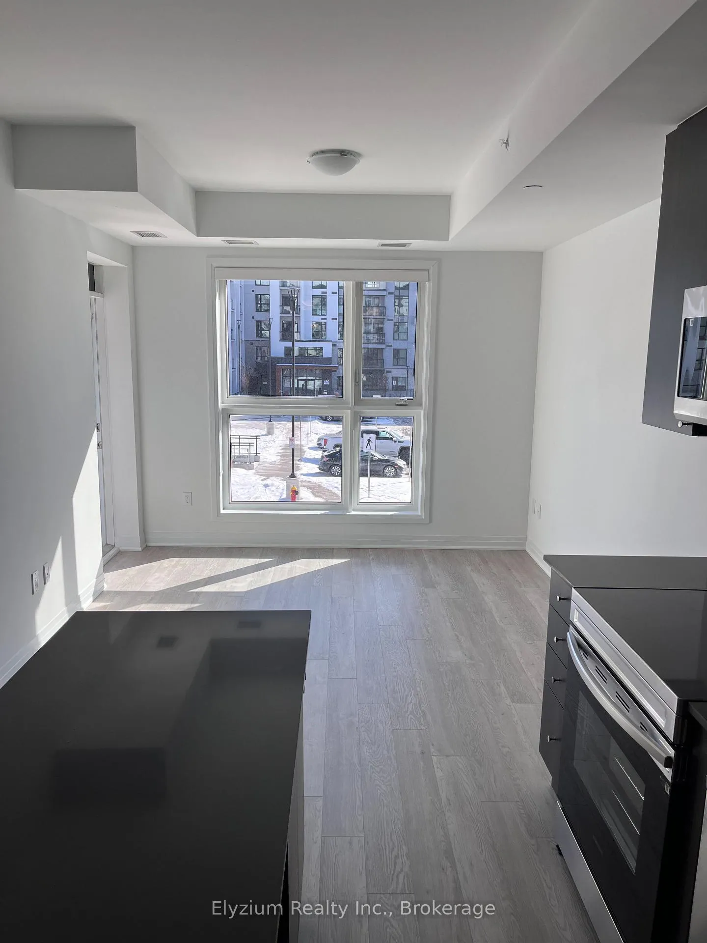 Photo 6 of Unit 210, 490 Gordon Krantz Avenue S, Milton, Walker — HOMEH