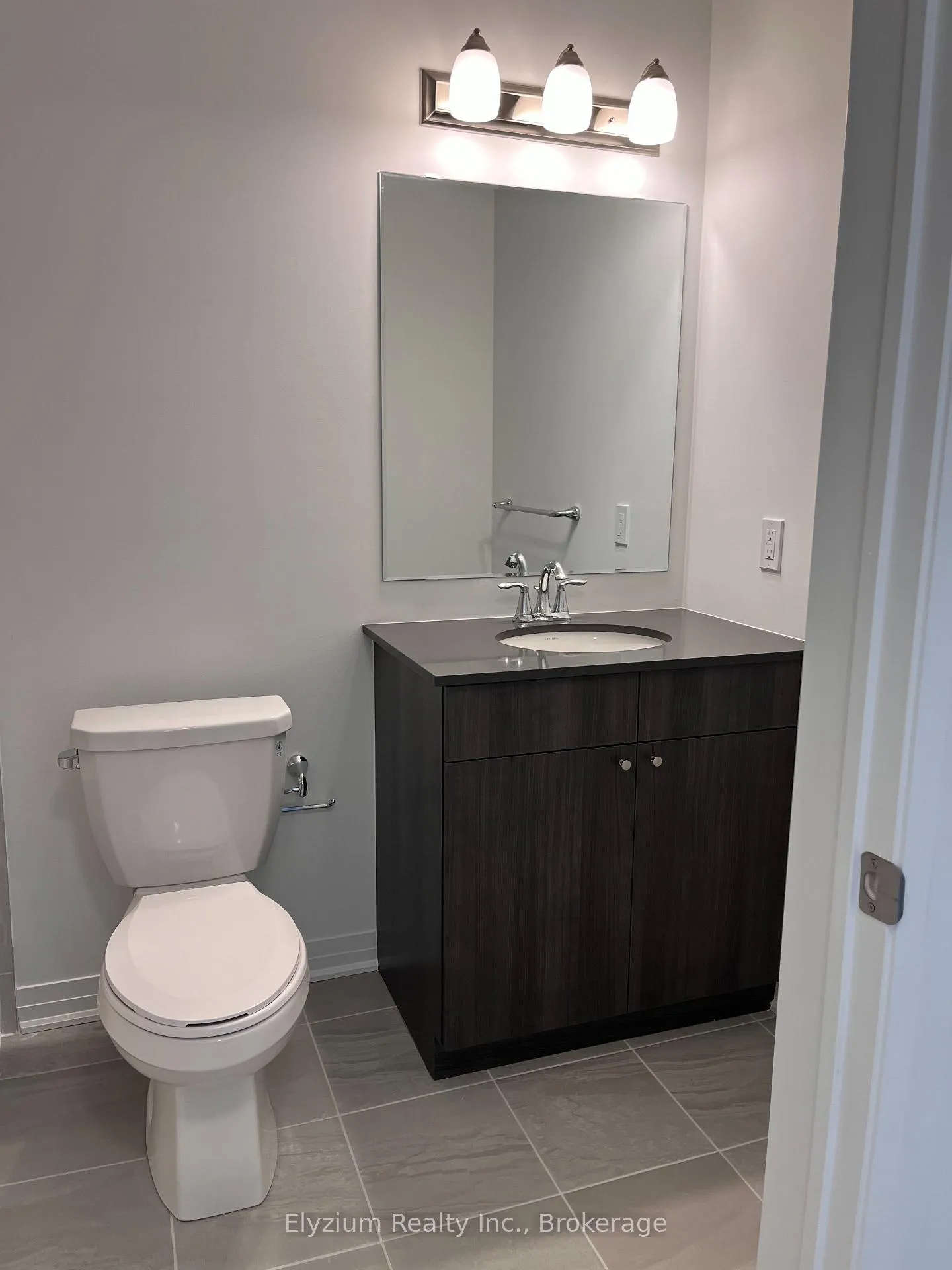 Photo 9 of Unit 210, 490 Gordon Krantz Avenue S, Milton, Walker — HOMEH