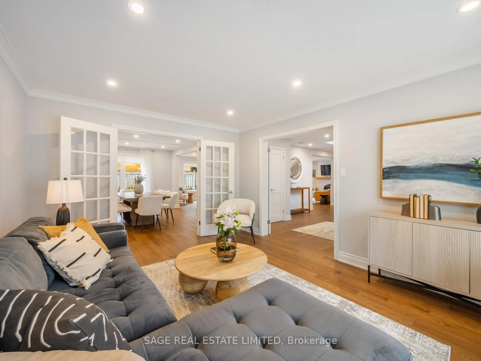 Photo 2 of 32 Dunwatson Drive, Scarborough, Centennial Scarborough — HOMEH