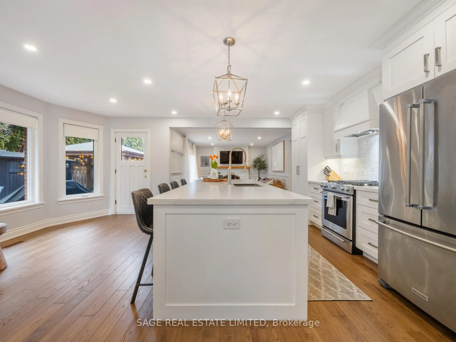 Photo 10 of 32 Dunwatson Drive, Scarborough, Centennial Scarborough — HOMEH