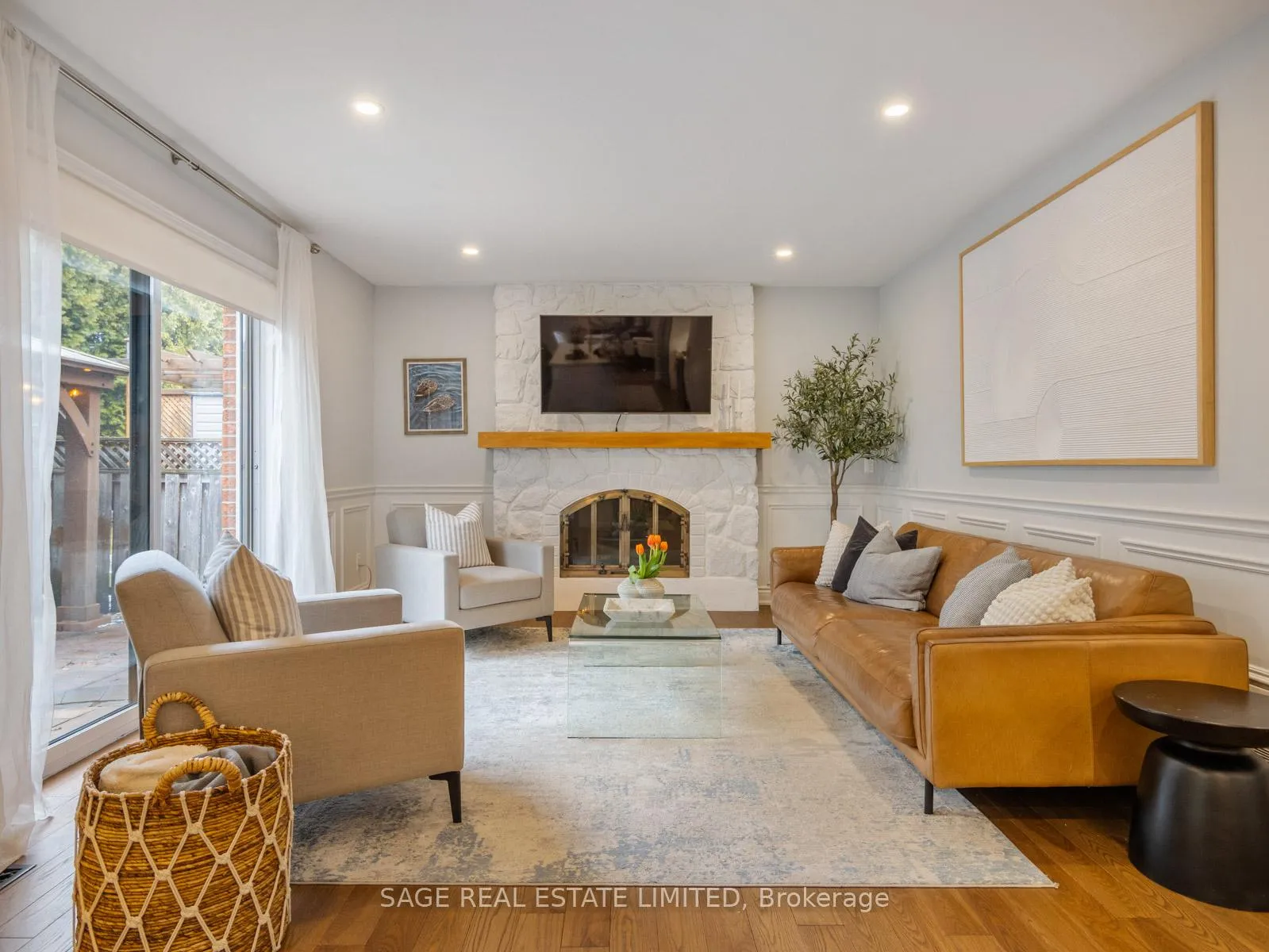 Photo 17 of 32 Dunwatson Drive, Scarborough, Centennial Scarborough — HOMEH
