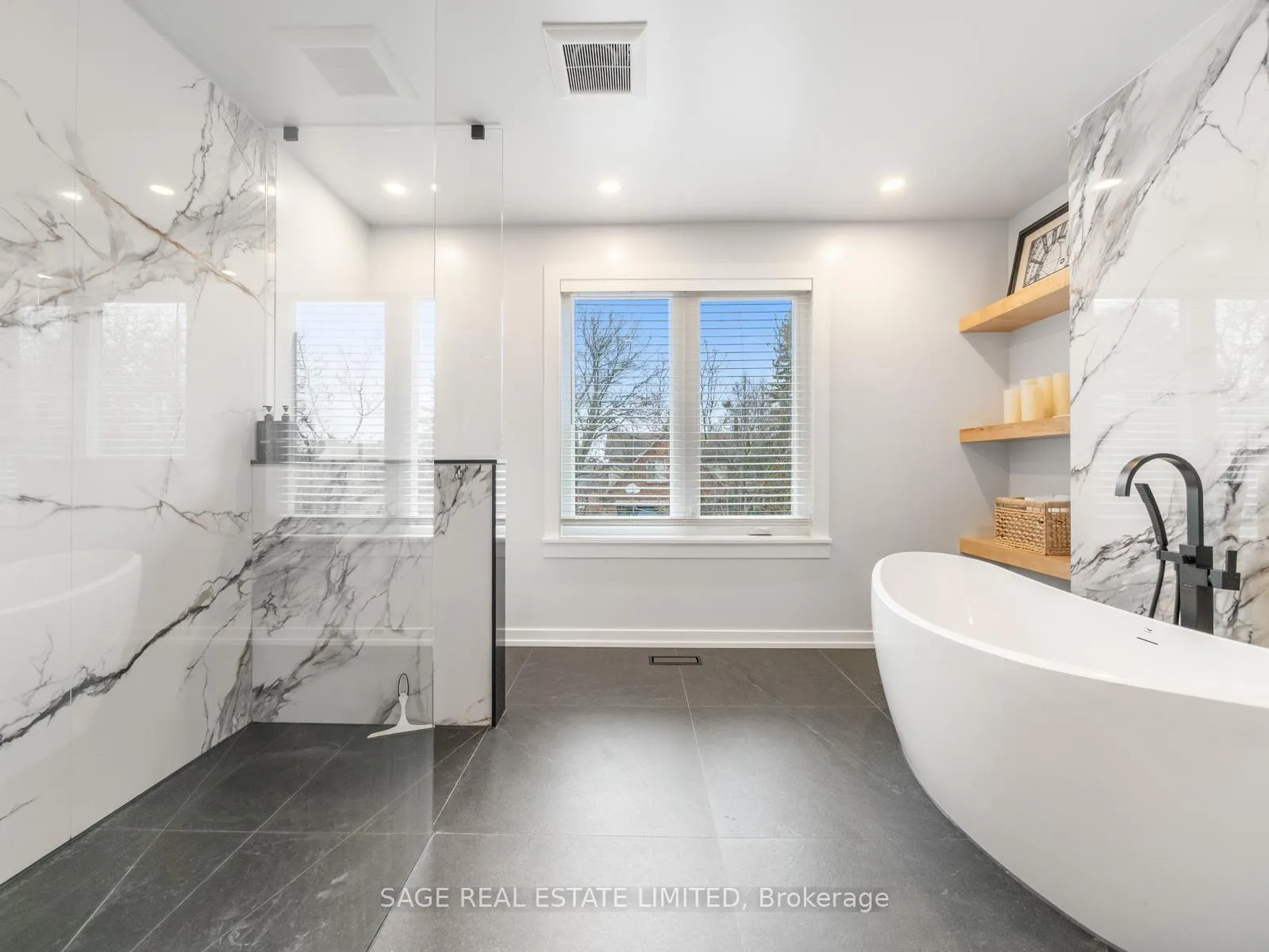 Photo 29 of 32 Dunwatson Drive, Scarborough, Centennial Scarborough — HOMEH