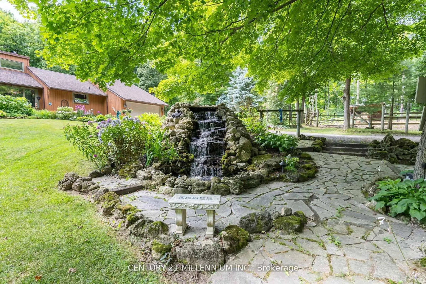 Photo 5 of 11646 Dublin Line, Halton Hills, Rural Halton Hills — HOMEH