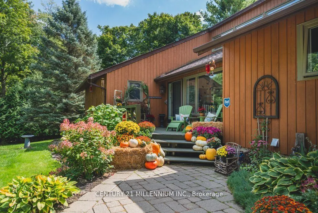 Photo 6 of 11646 Dublin Line, Halton Hills, Rural Halton Hills — HOMEH