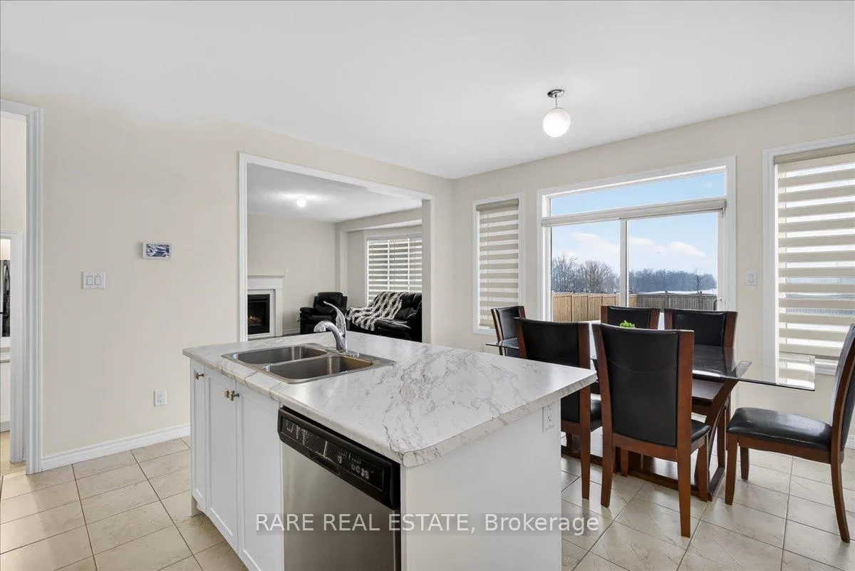 Photo 12 of 53 Rugman Crescent, Springwater, Centre Vespra — HOMEH