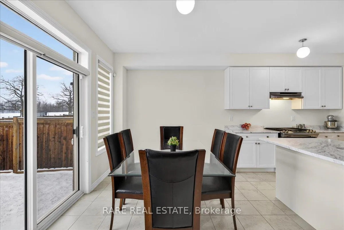 Photo 13 of 53 Rugman Crescent, Springwater, Centre Vespra — HOMEH