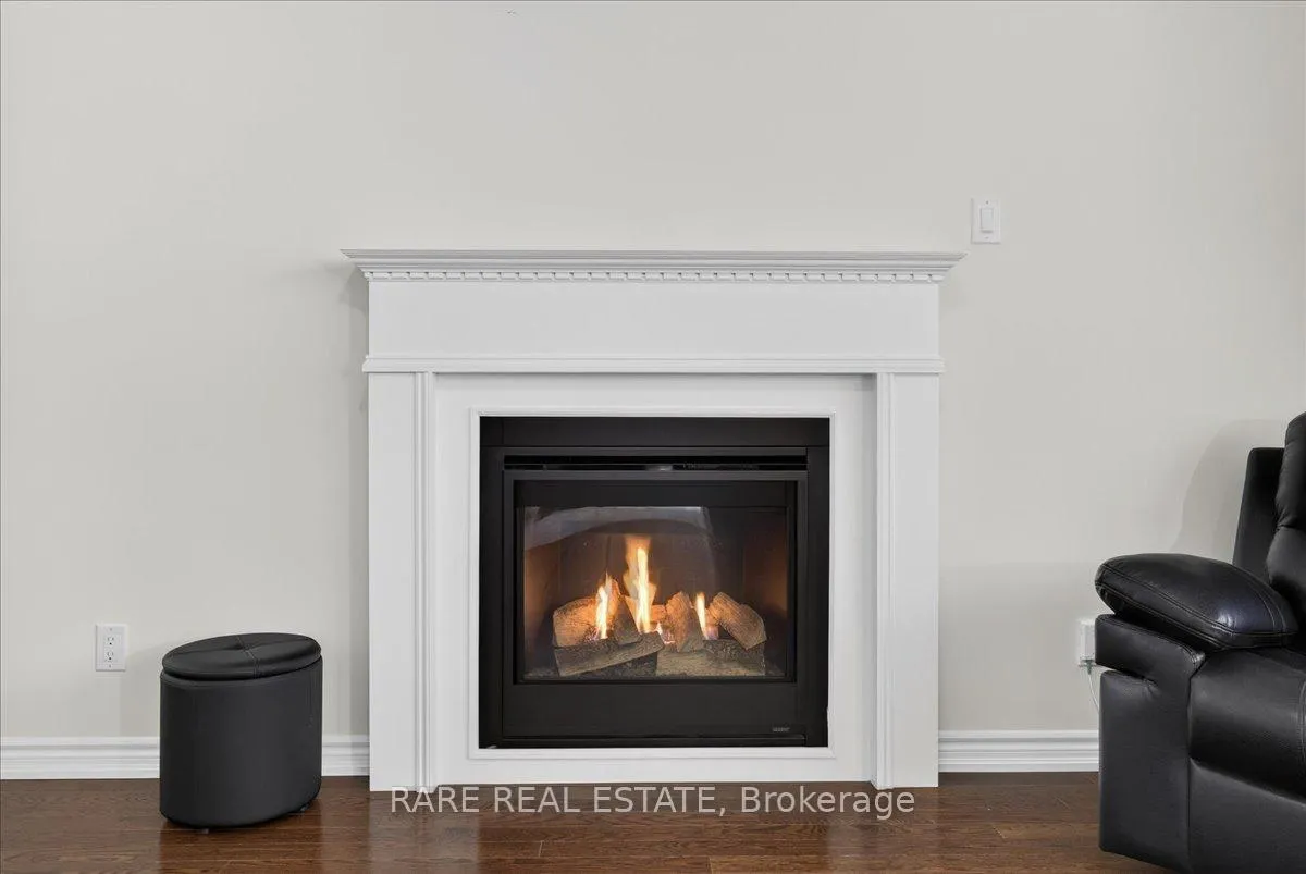 Photo 15 of 53 Rugman Crescent, Springwater, Centre Vespra — HOMEH