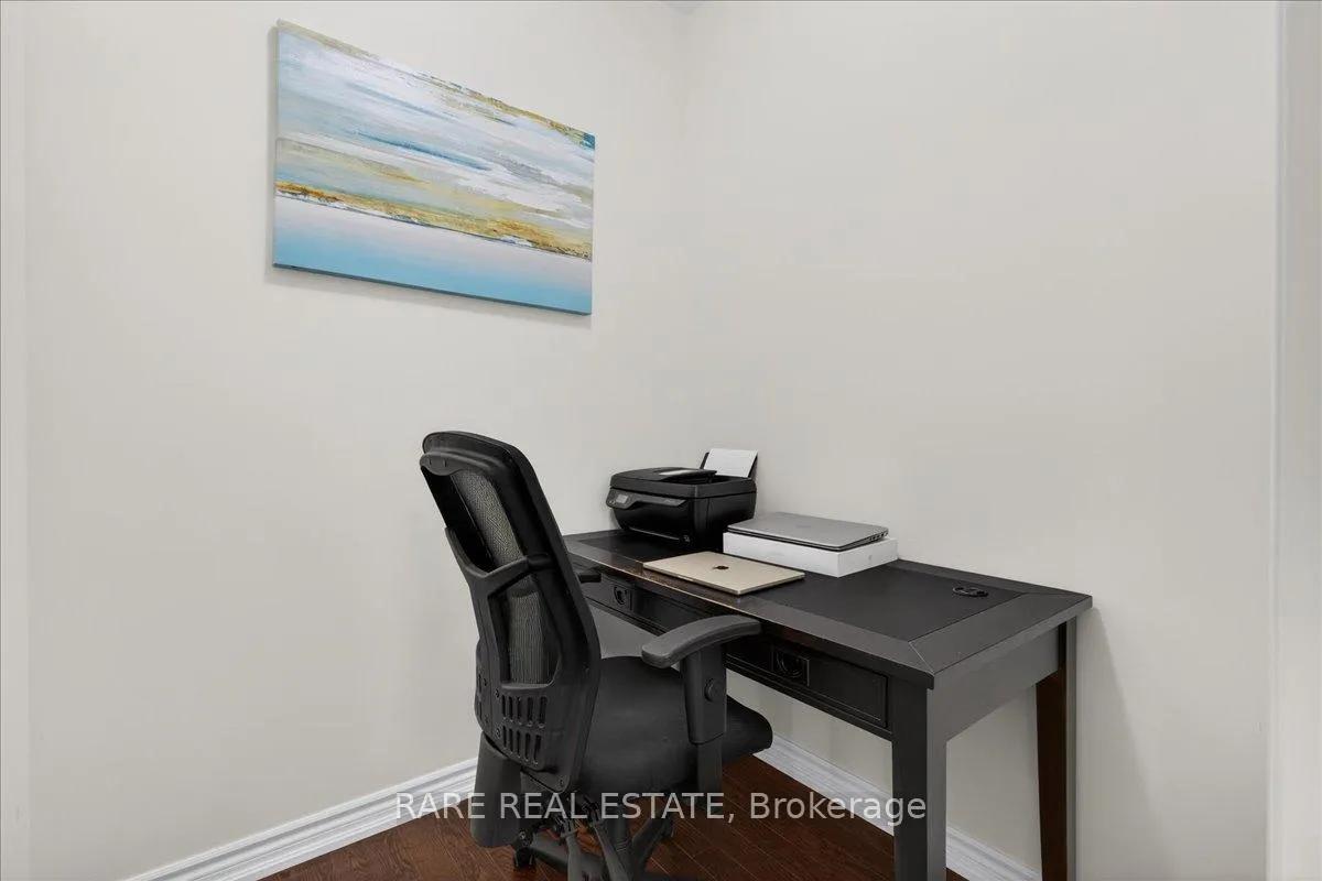 Photo 17 of 53 Rugman Crescent, Springwater, Centre Vespra — HOMEH