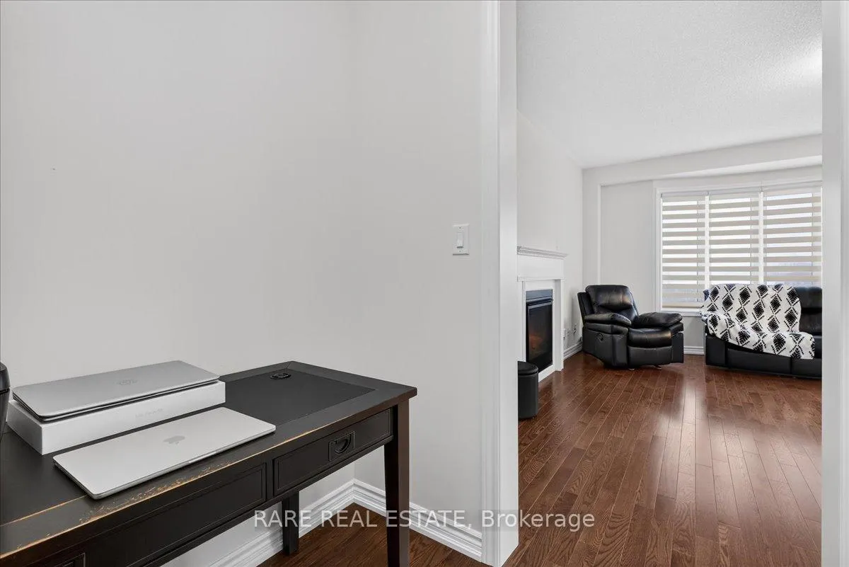 Photo 18 of 53 Rugman Crescent, Springwater, Centre Vespra — HOMEH