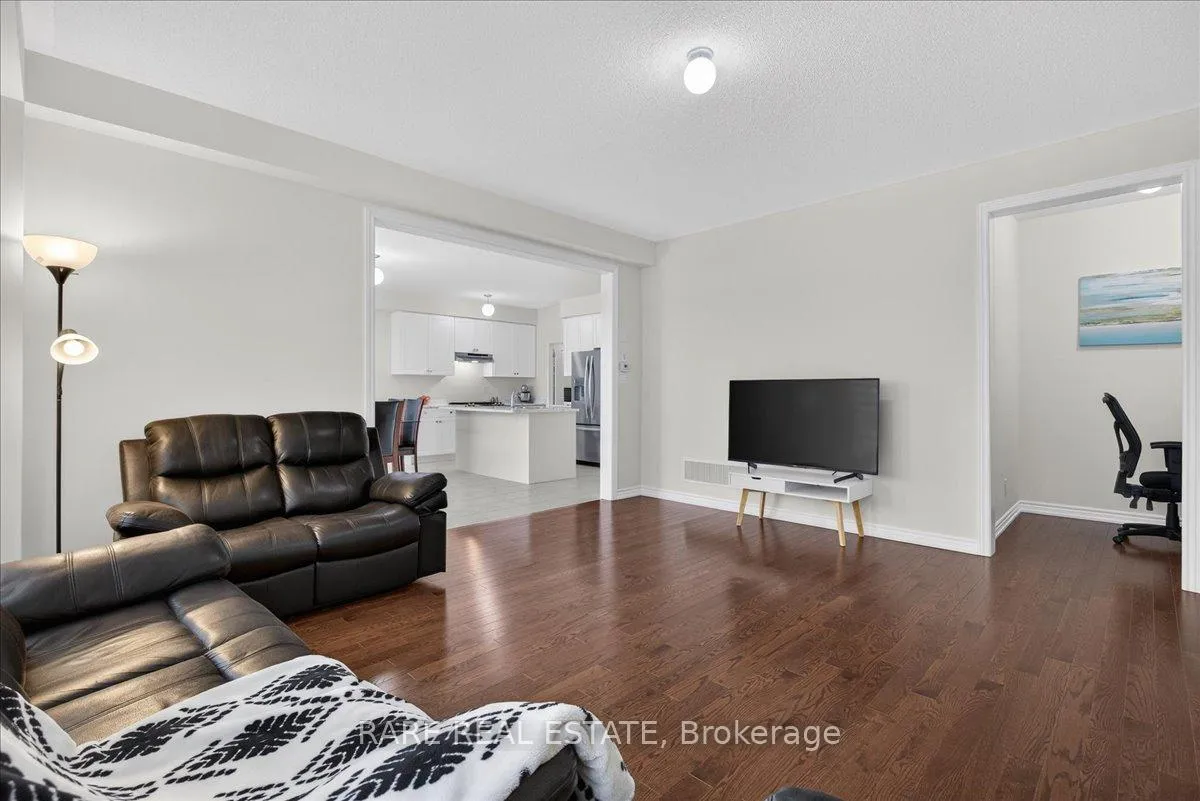 Photo 20 of 53 Rugman Crescent, Springwater, Centre Vespra — HOMEH