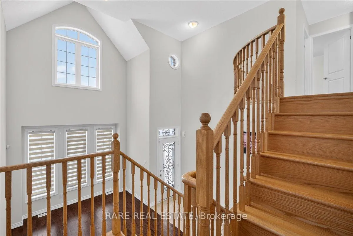 Photo 24 of 53 Rugman Crescent, Springwater, Centre Vespra — HOMEH