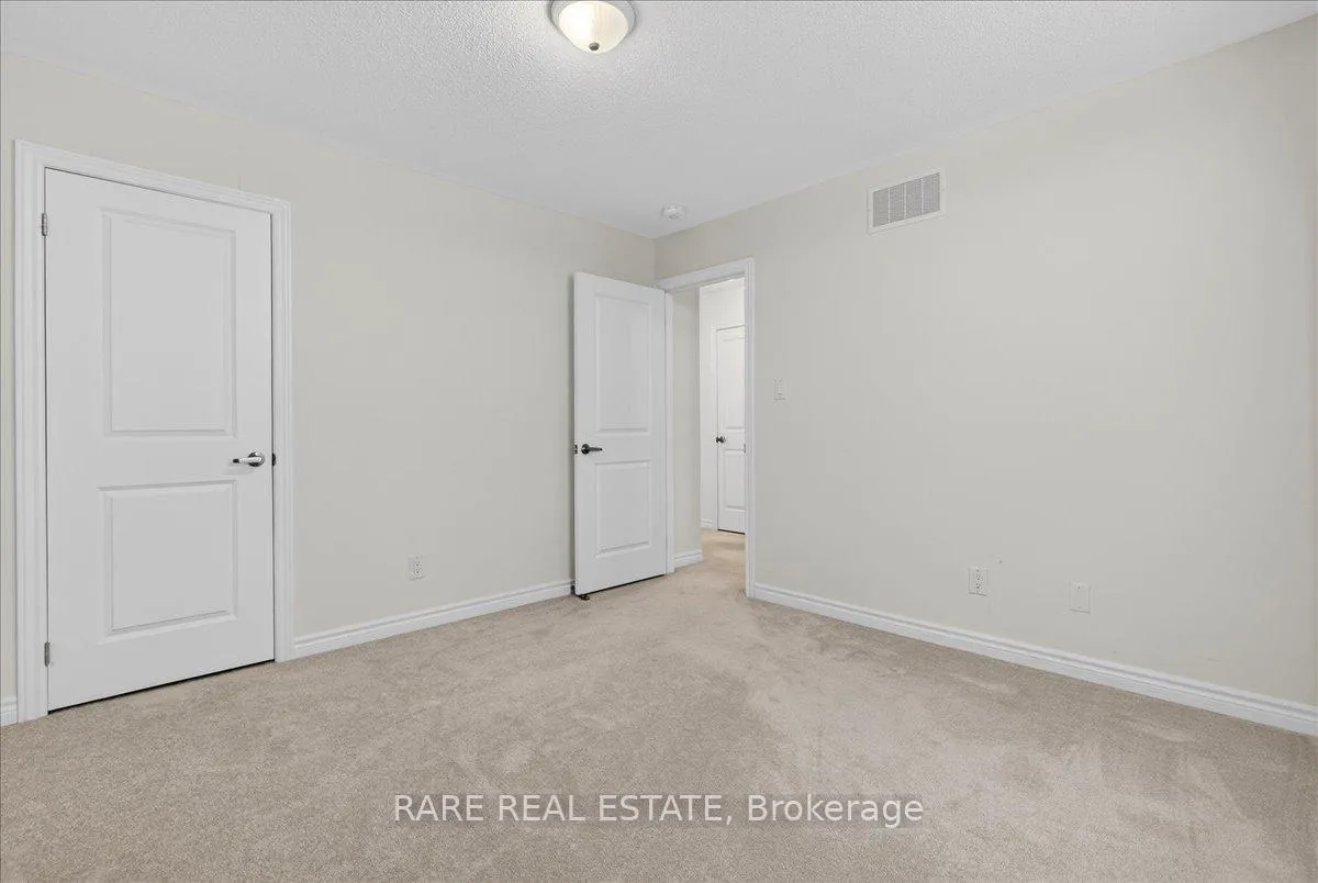 Photo 28 of 53 Rugman Crescent, Springwater, Centre Vespra — HOMEH