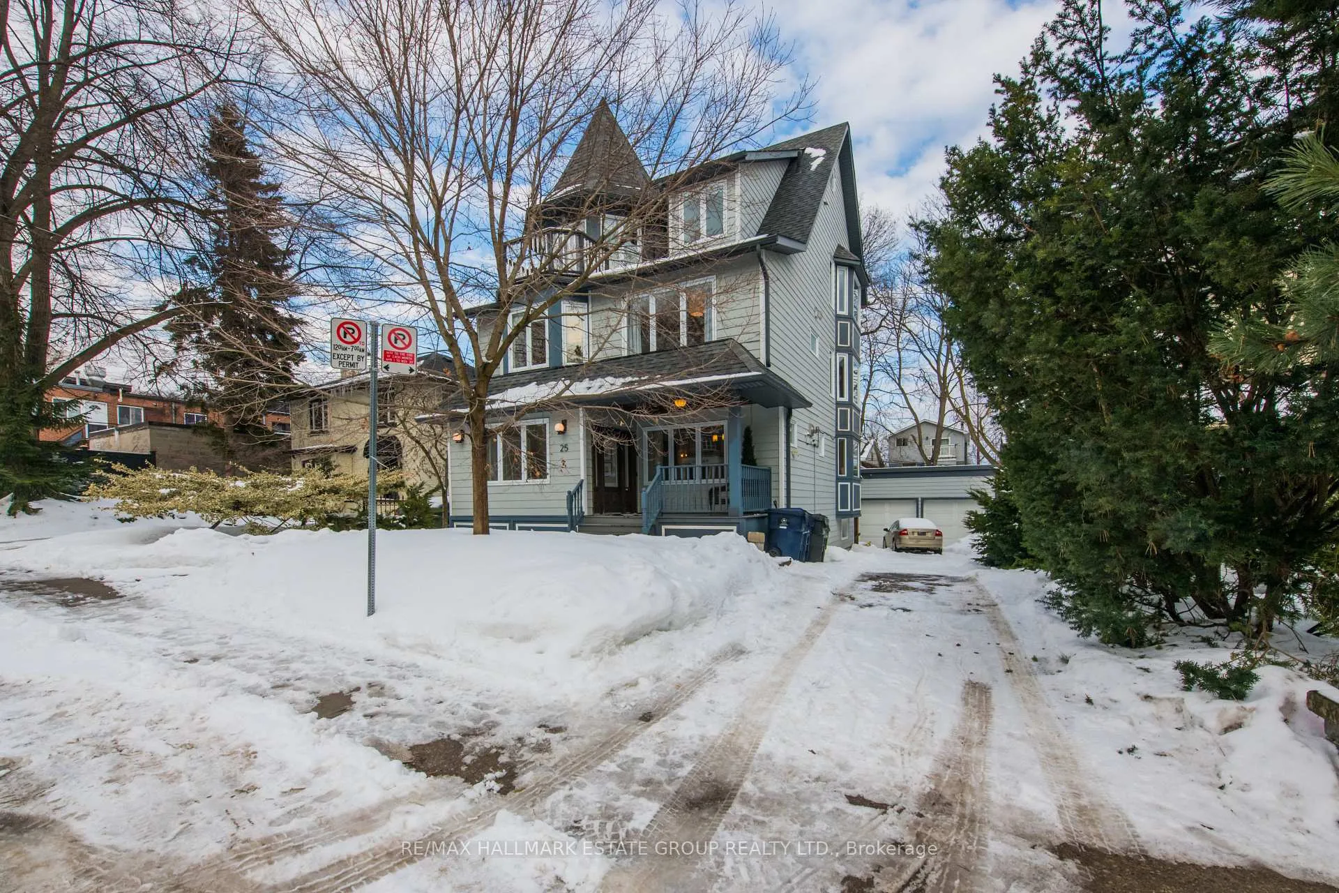 Front of 25 Neville Park Boulevard