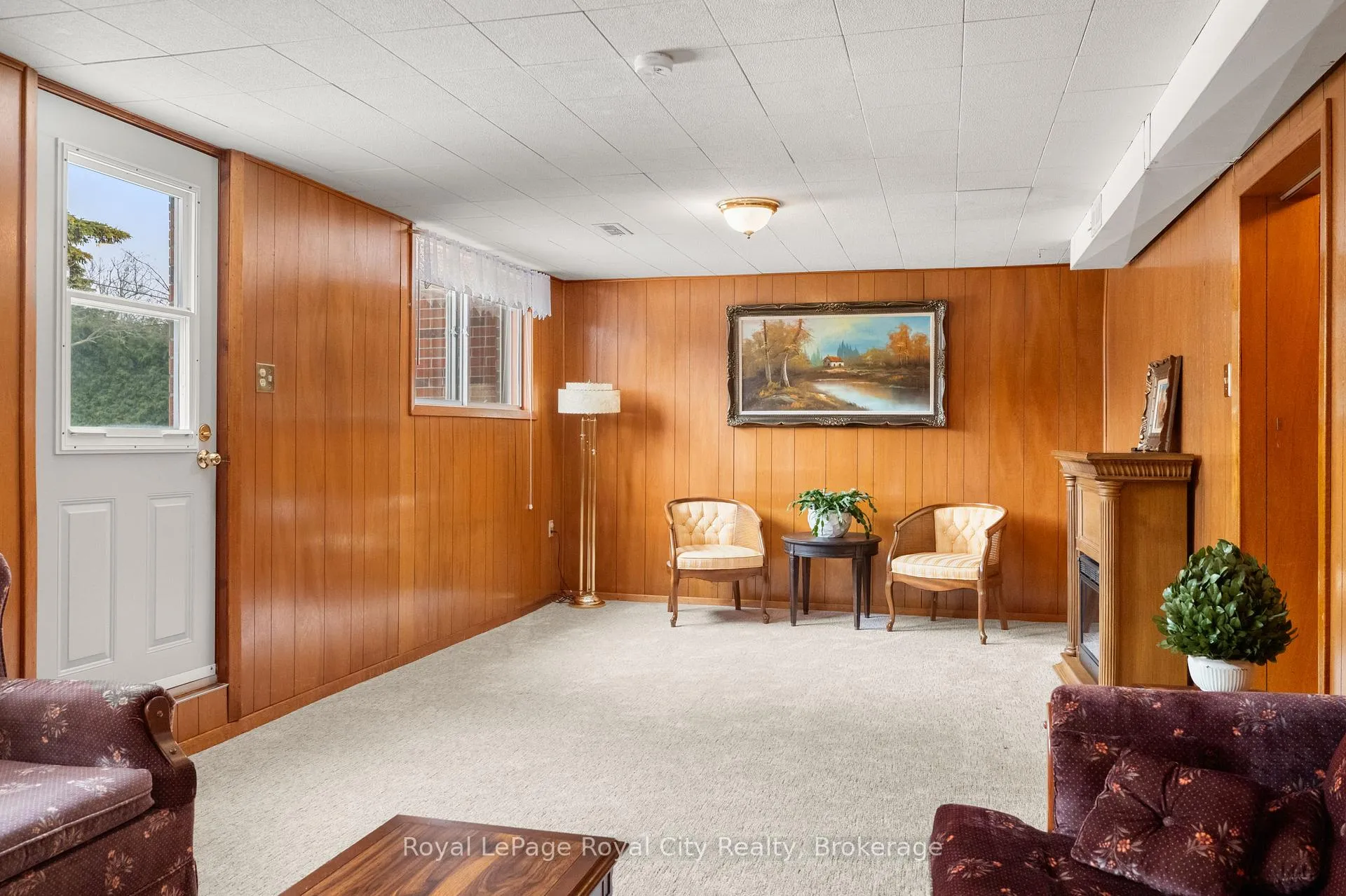 Photo 32 of 29 Terry Boulevard, Guelph, General Hospital — HOMEH