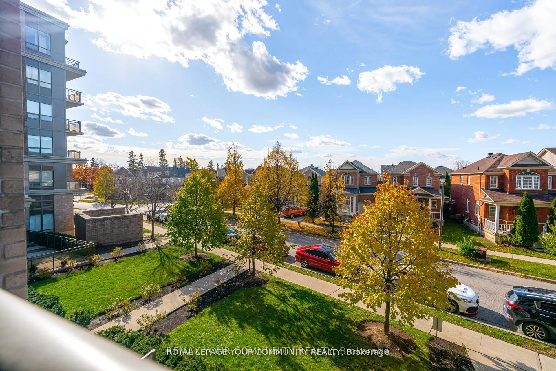 Photo 21 of Unit 222, 540 Bur Oak Avenue, Markham, Berczy — HOMEH