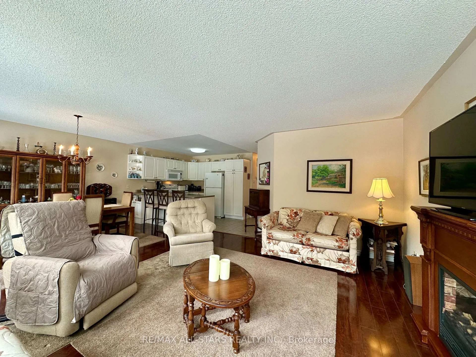 Photo 12 of 478 Abound Crescent, Peterborough, Ashburnham Ward 4 — HOMEH