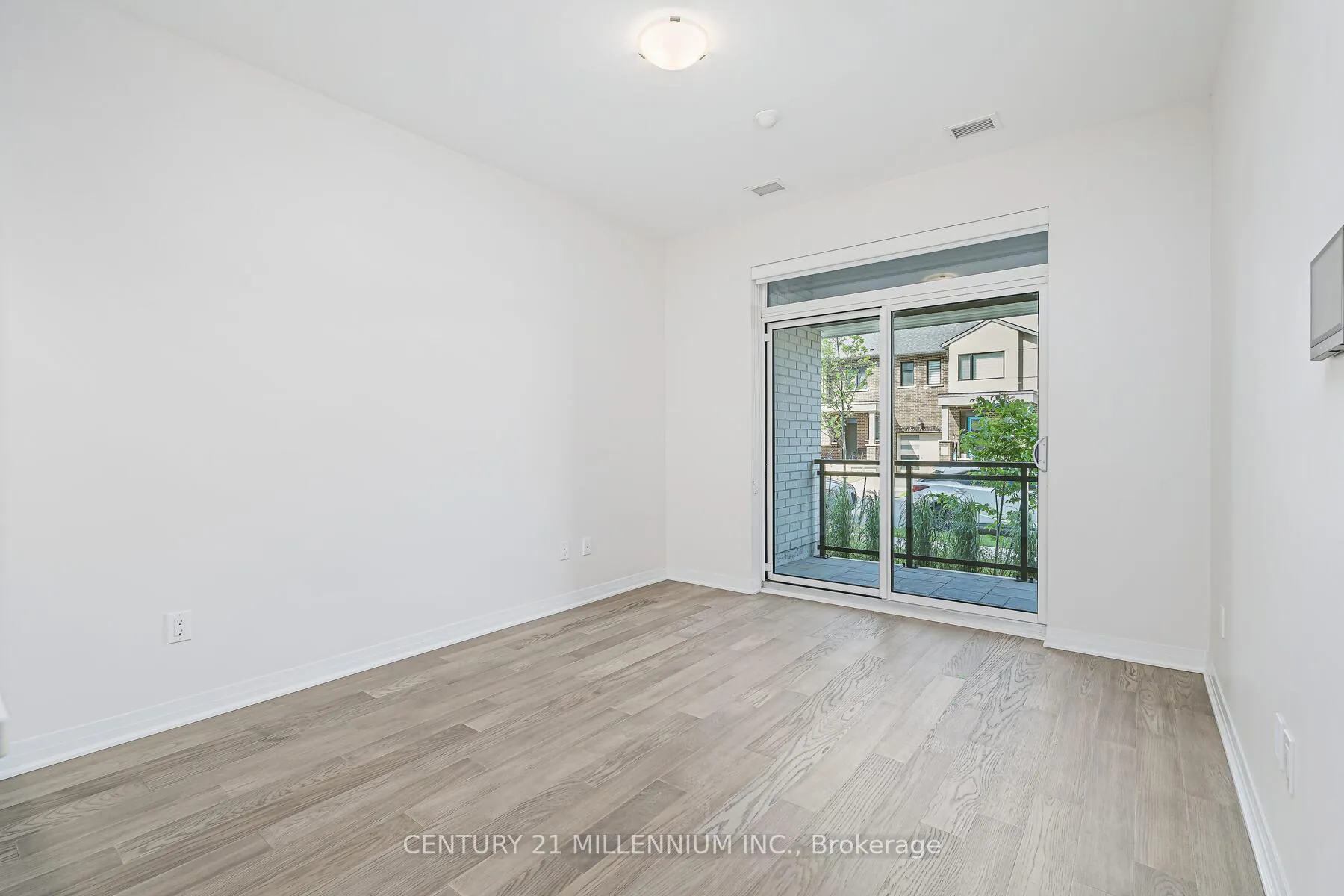 Photo 11 of Unit 105, 460 Gordon Krantz Avenue, Milton, Walker — HOMEH
