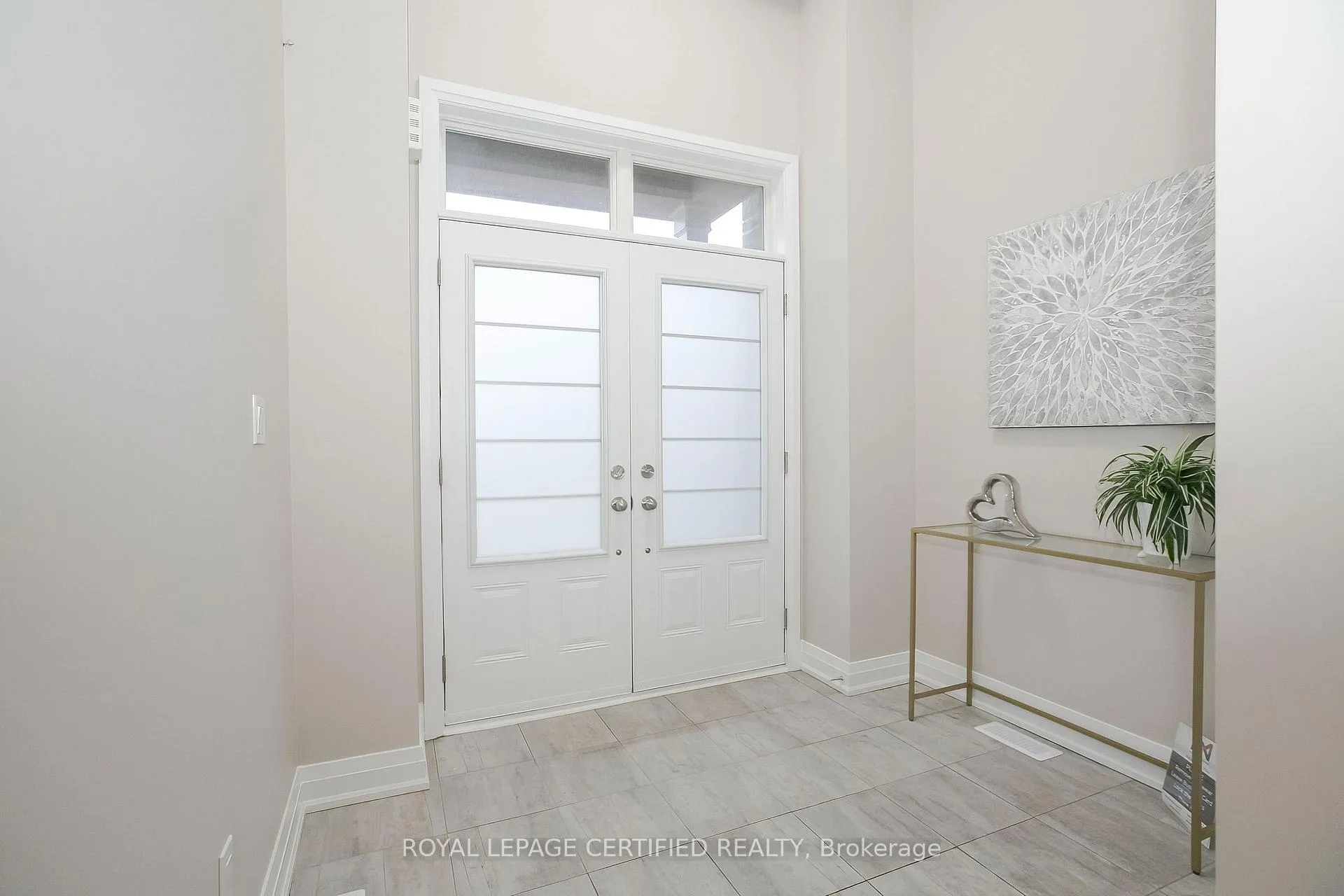 Photo 2 of 32 Dalbeattie Drive, Brampton, Bram West — HOMEH