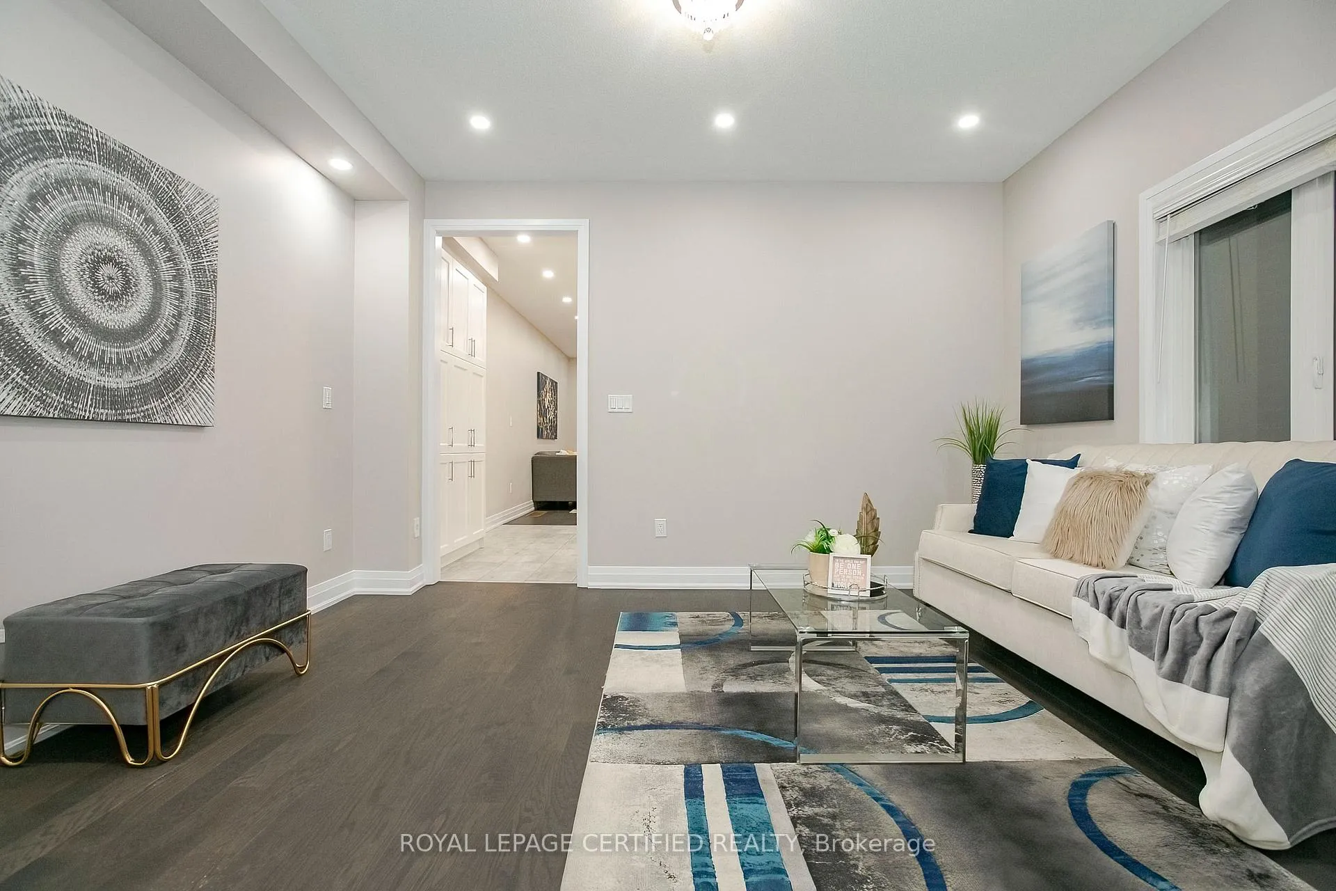 Photo 6 of 32 Dalbeattie Drive, Brampton, Bram West — HOMEH