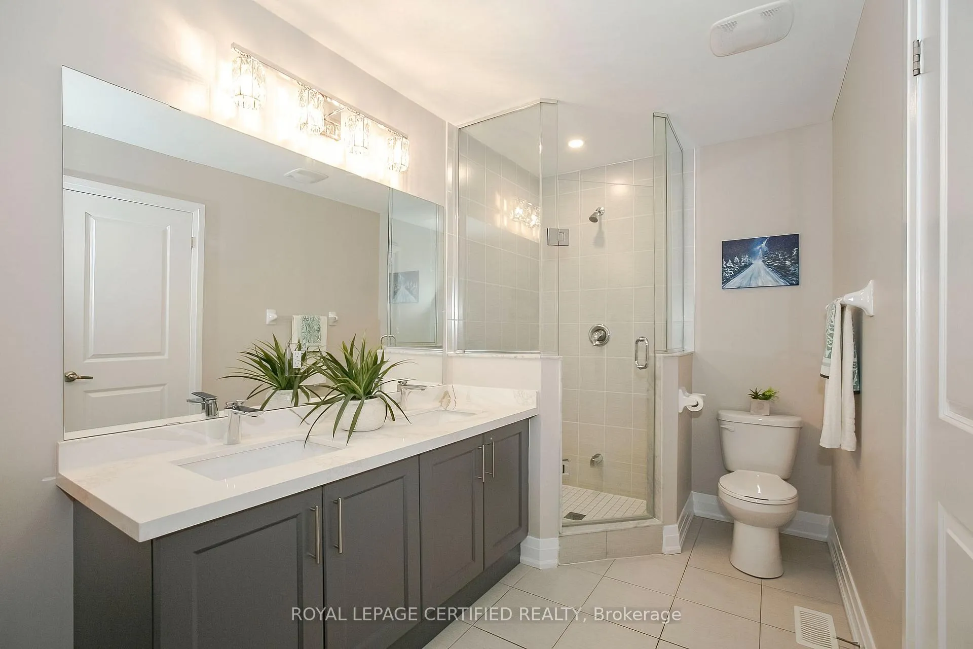 Photo 22 of 32 Dalbeattie Drive, Brampton, Bram West — HOMEH