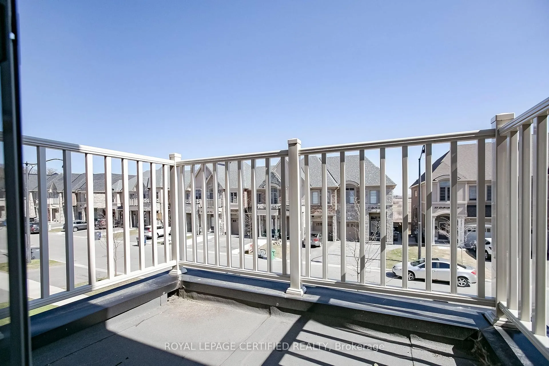Photo 34 of 32 Dalbeattie Drive, Brampton, Bram West — HOMEH