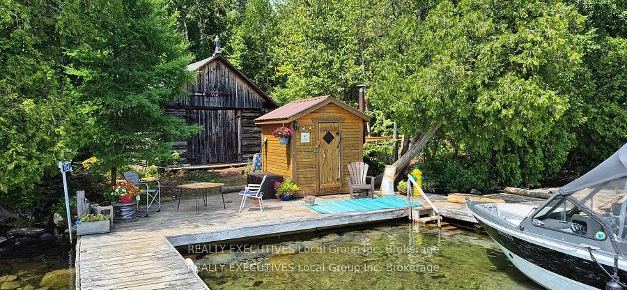Photo 3 of 855 Lake Temagami Island, Temagami — HOMEH