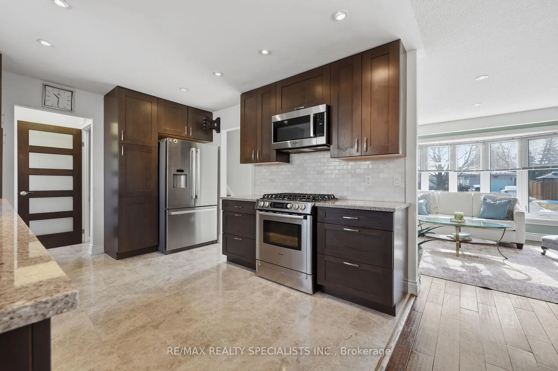 Photo 14 of 4 Uplands Court, Halton Hills, Georgetown — HOMEH