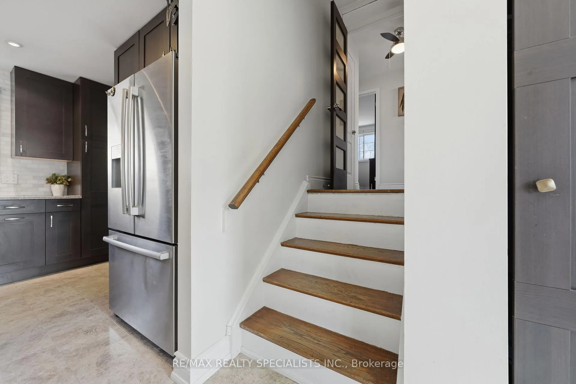 Photo 19 of 4 Uplands Court, Halton Hills, Georgetown — HOMEH