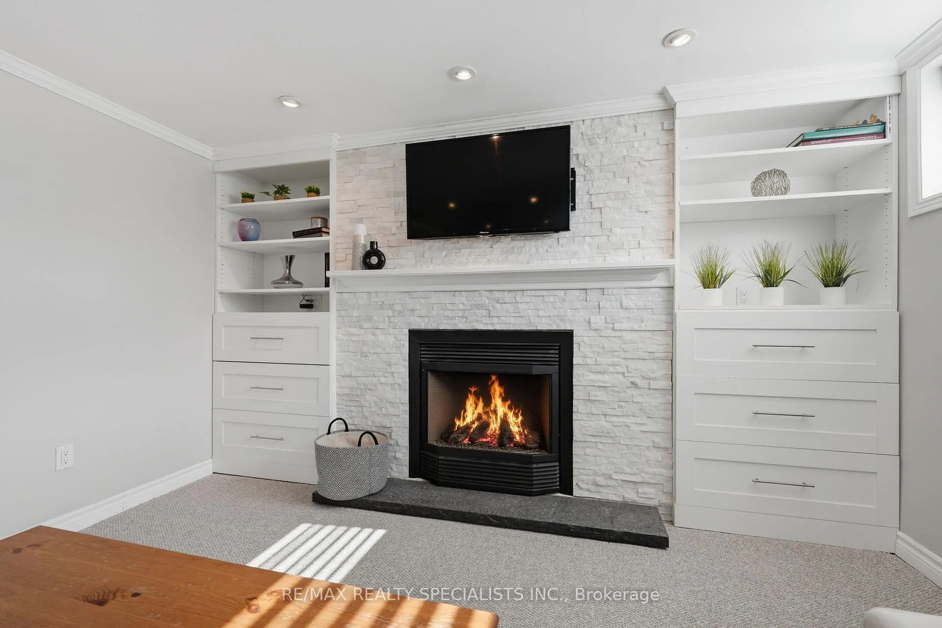 Photo 32 of 4 Uplands Court, Halton Hills, Georgetown — HOMEH