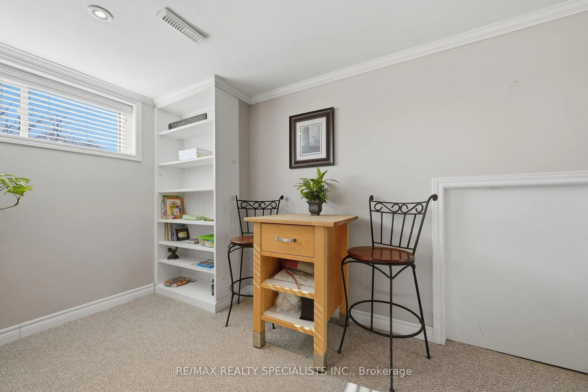 Photo 35 of 4 Uplands Court, Halton Hills, Georgetown — HOMEH