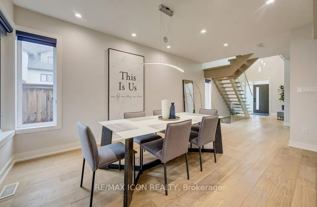 Photo 9 of 204 Carriage Way, Waterloo, University Downs — HOMEH