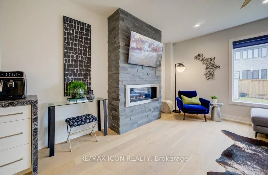 Photo 11 of 204 Carriage Way, Waterloo, University Downs — HOMEH
