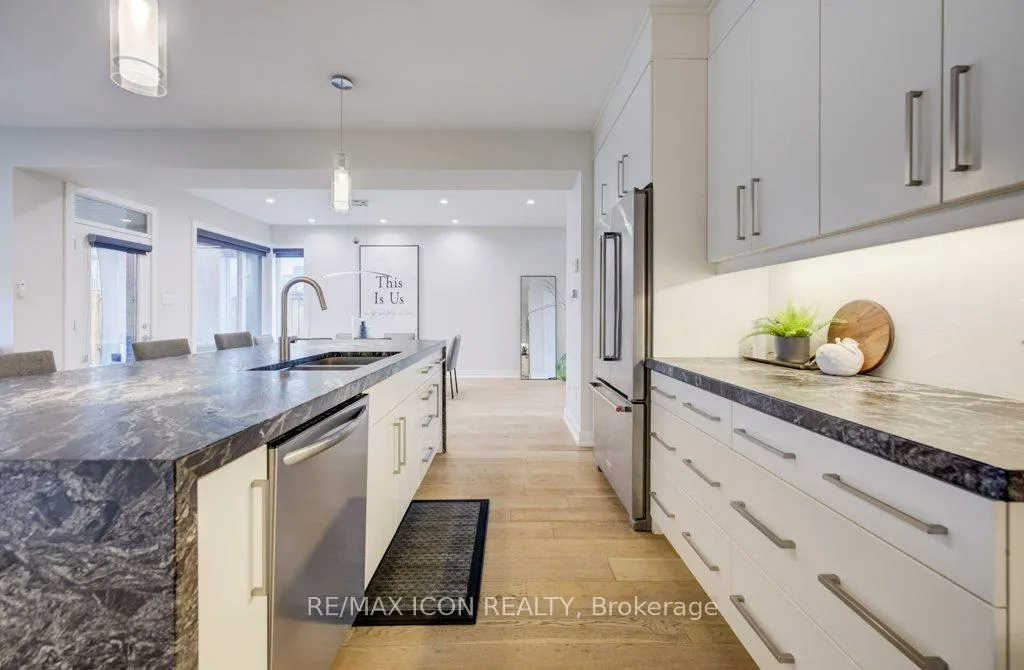 Photo 16 of 204 Carriage Way, Waterloo, University Downs — HOMEH