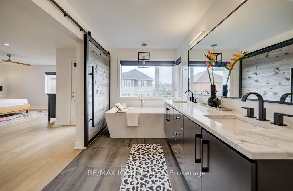 Photo 29 of 204 Carriage Way, Waterloo, University Downs — HOMEH