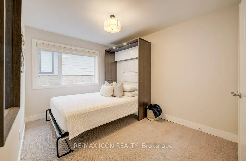 Photo 32 of 204 Carriage Way, Waterloo, University Downs — HOMEH