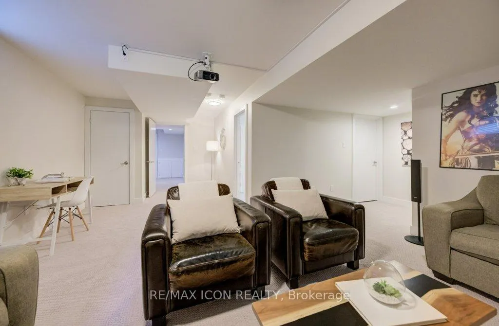 Photo 35 of 204 Carriage Way, Waterloo, University Downs — HOMEH