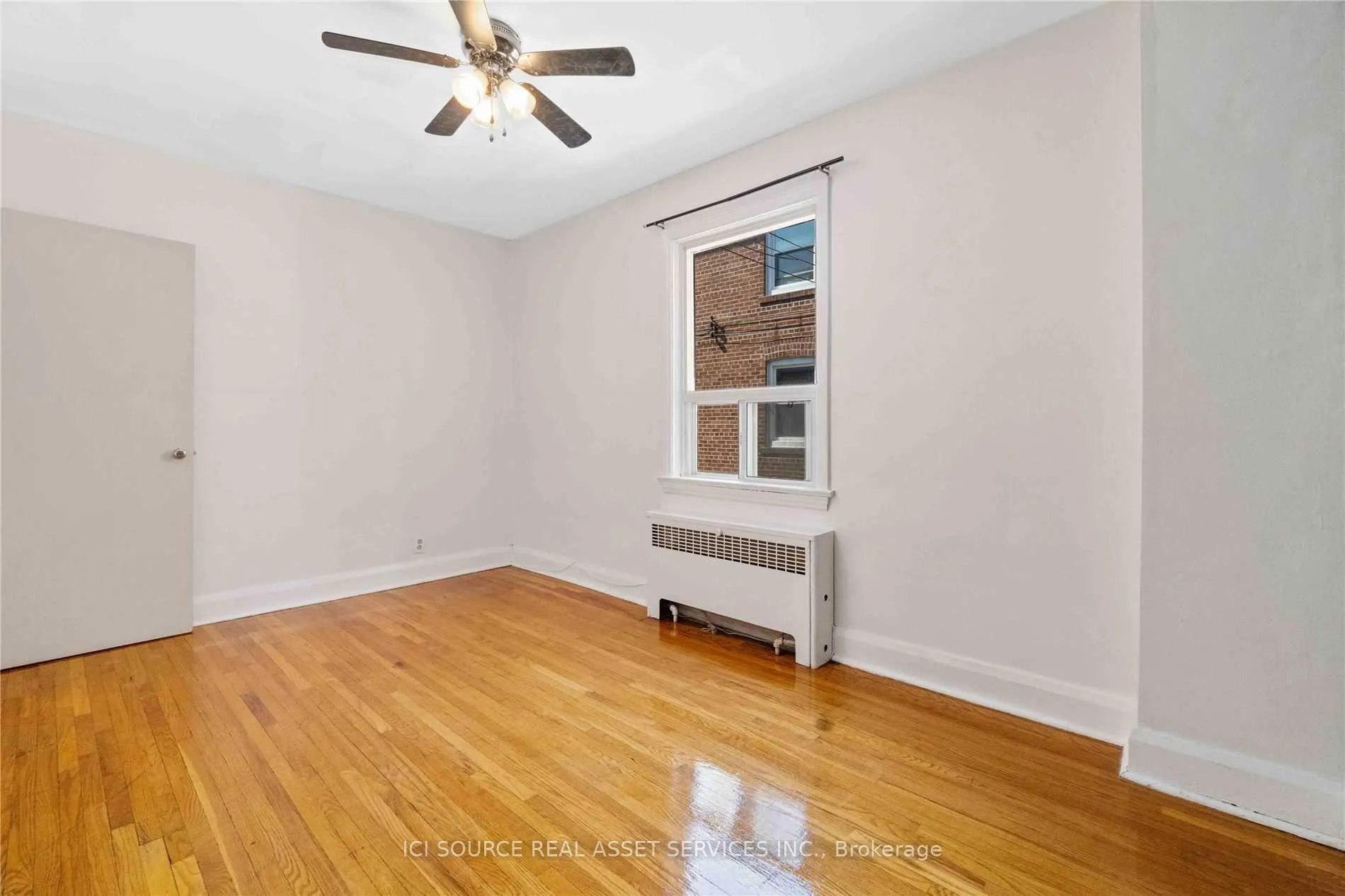 Photo 11 of Unit 2, 116 Eastwood Road, Toronto, Woodbine Corridor — HOMEH