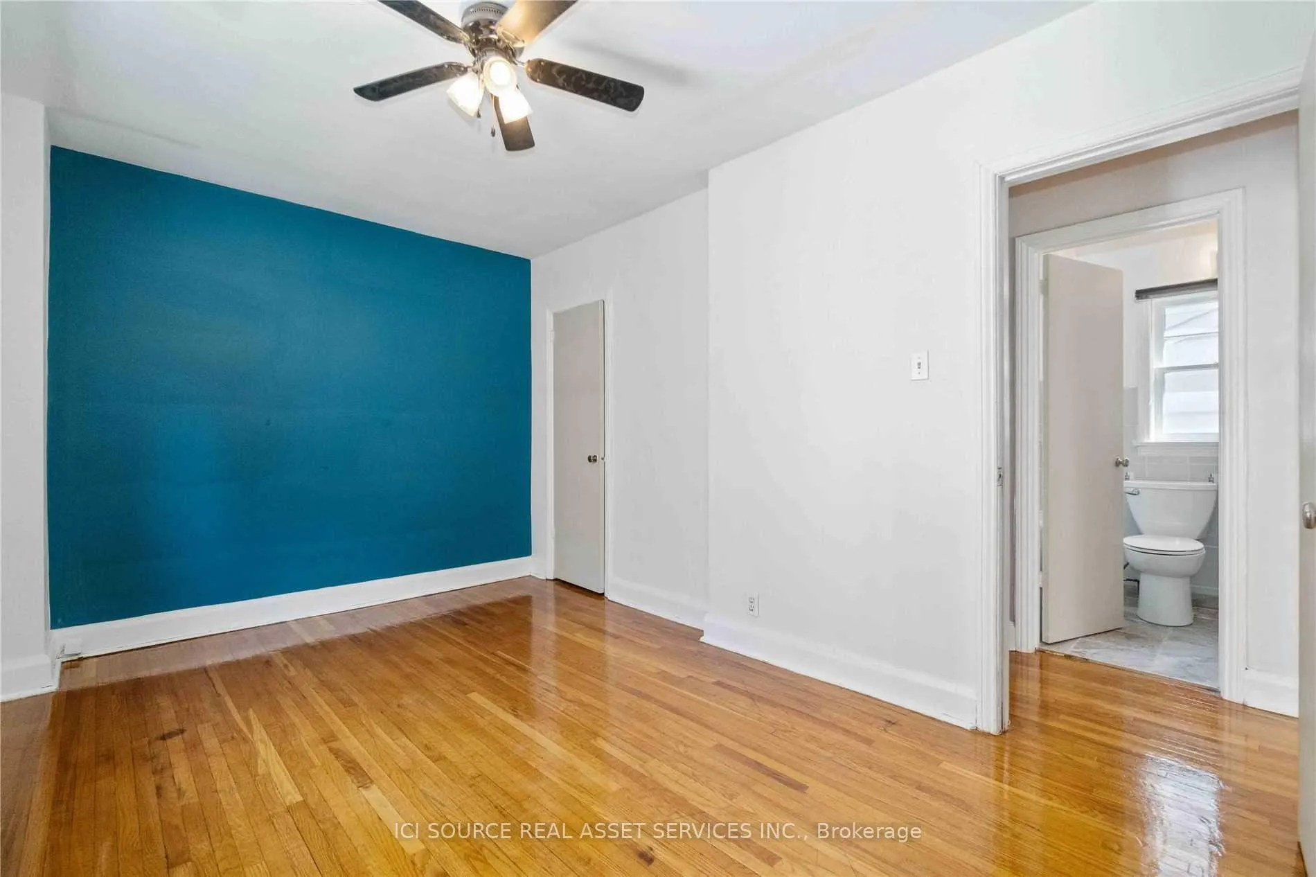 Photo 13 of Unit 2, 116 Eastwood Road, Toronto, Woodbine Corridor — HOMEH