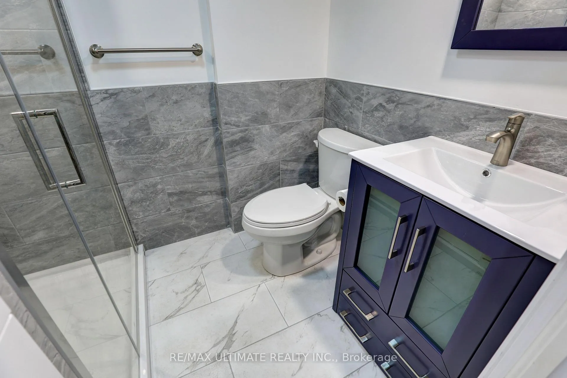 Photo 20 of 234 Floyd Avenue, Toronto, Danforth Village-East York — HOMEH