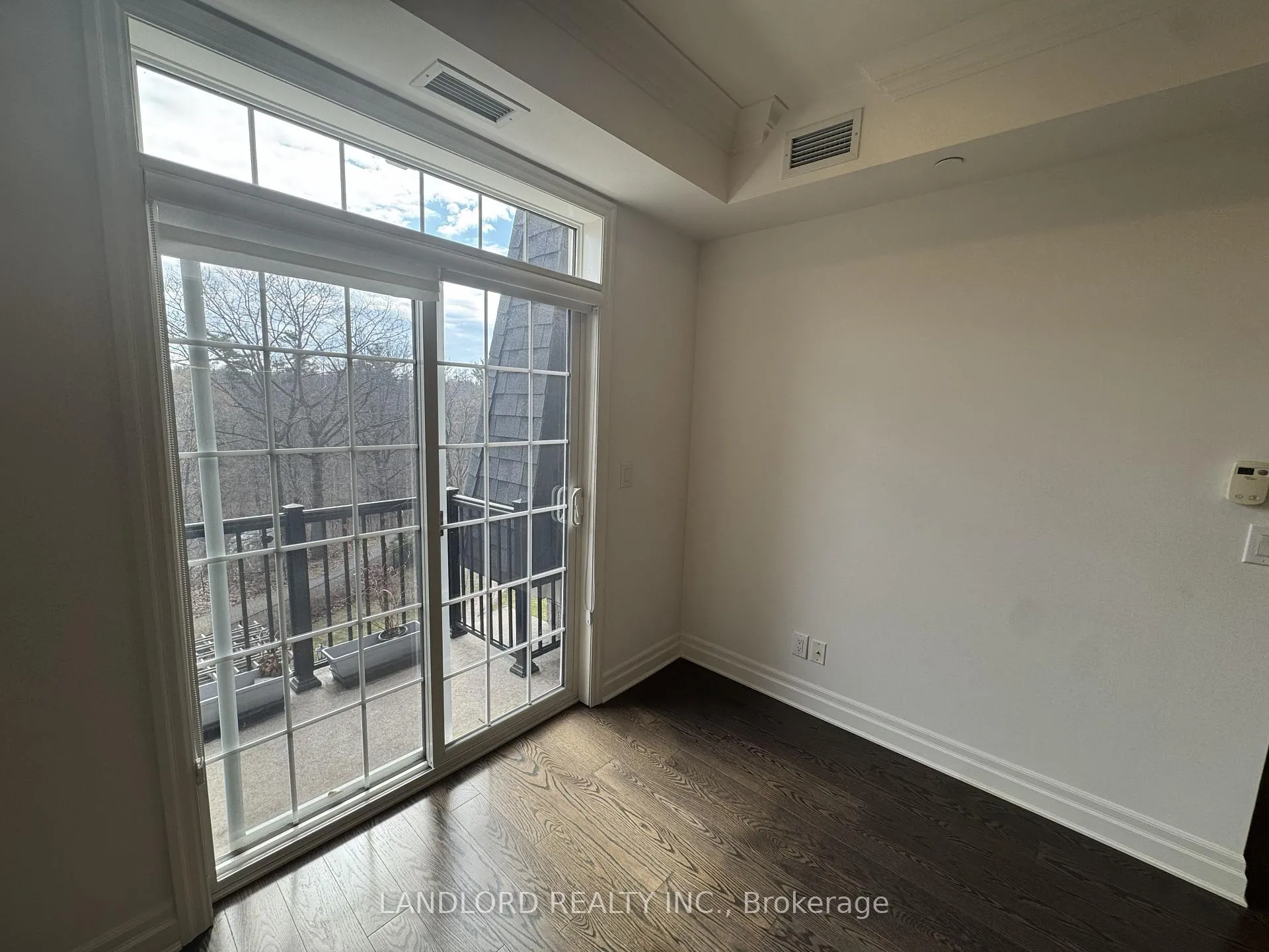 Photo 13 of Unit 312, 2300 Upper Middle Road W, Oakville, Glen Abbey — HOMEH