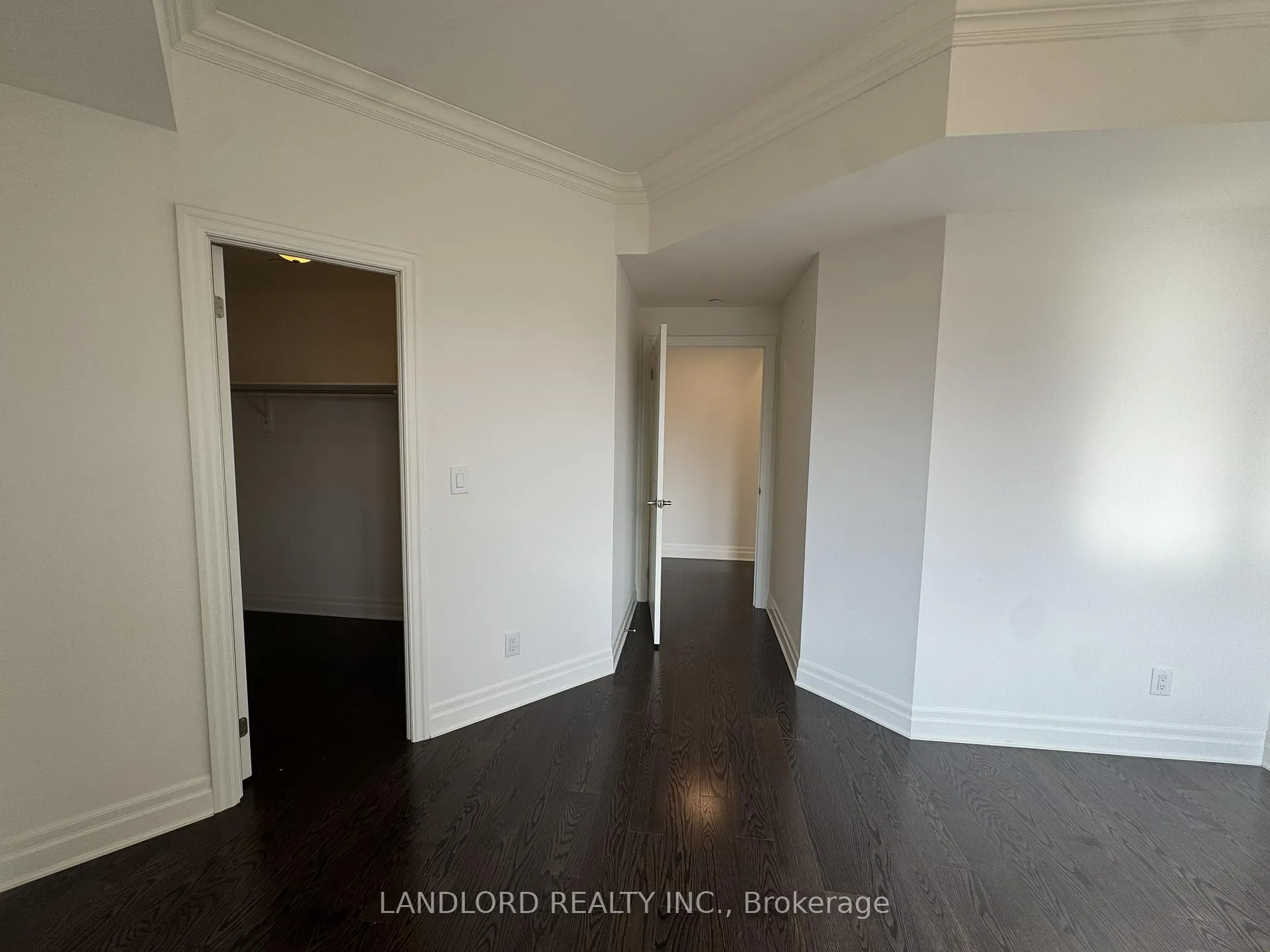 Photo 16 of Unit 312, 2300 Upper Middle Road W, Oakville, Glen Abbey — HOMEH