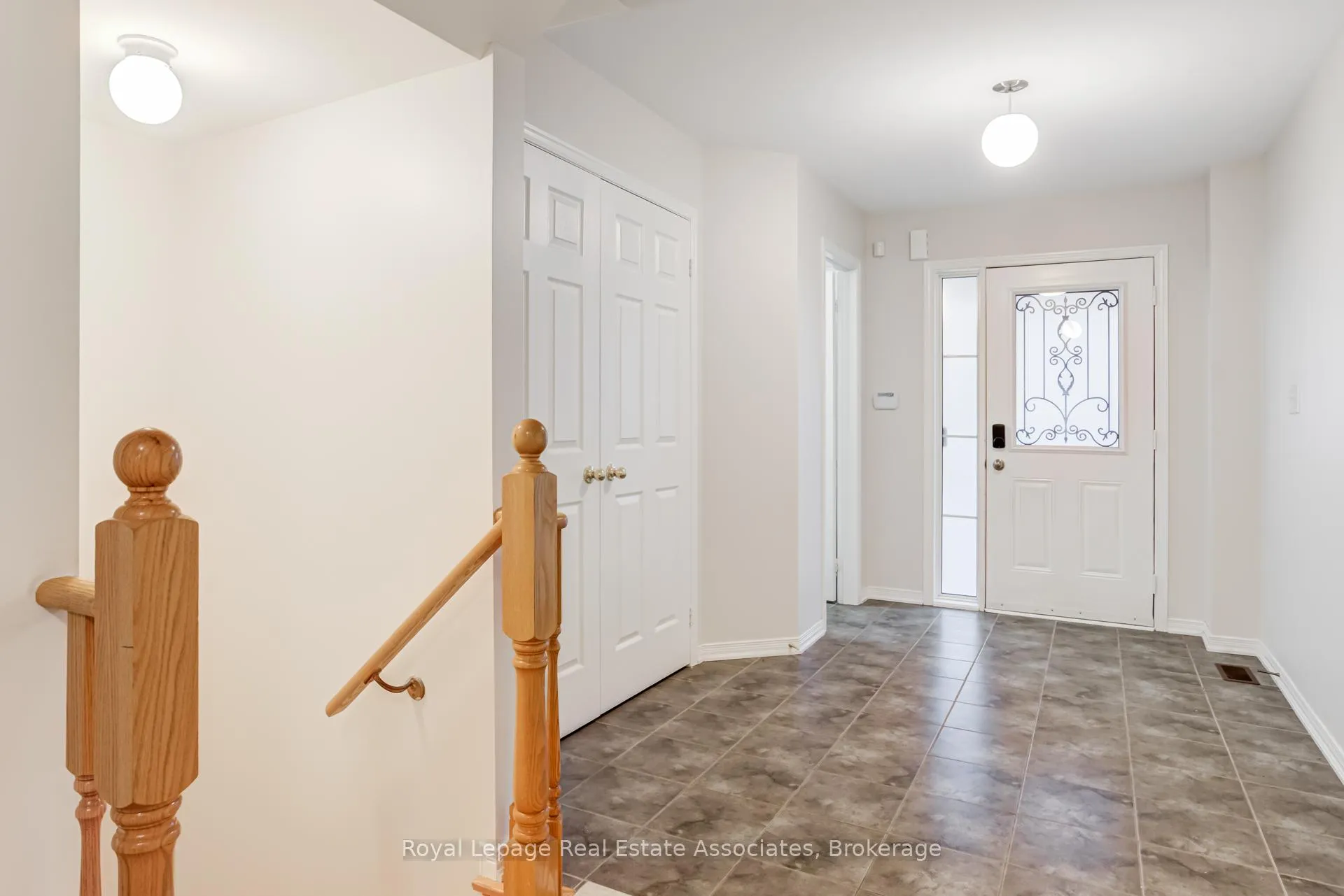 Photo 3 of 1315 Brandon Terrace, Milton, Dempsey — HOMEH