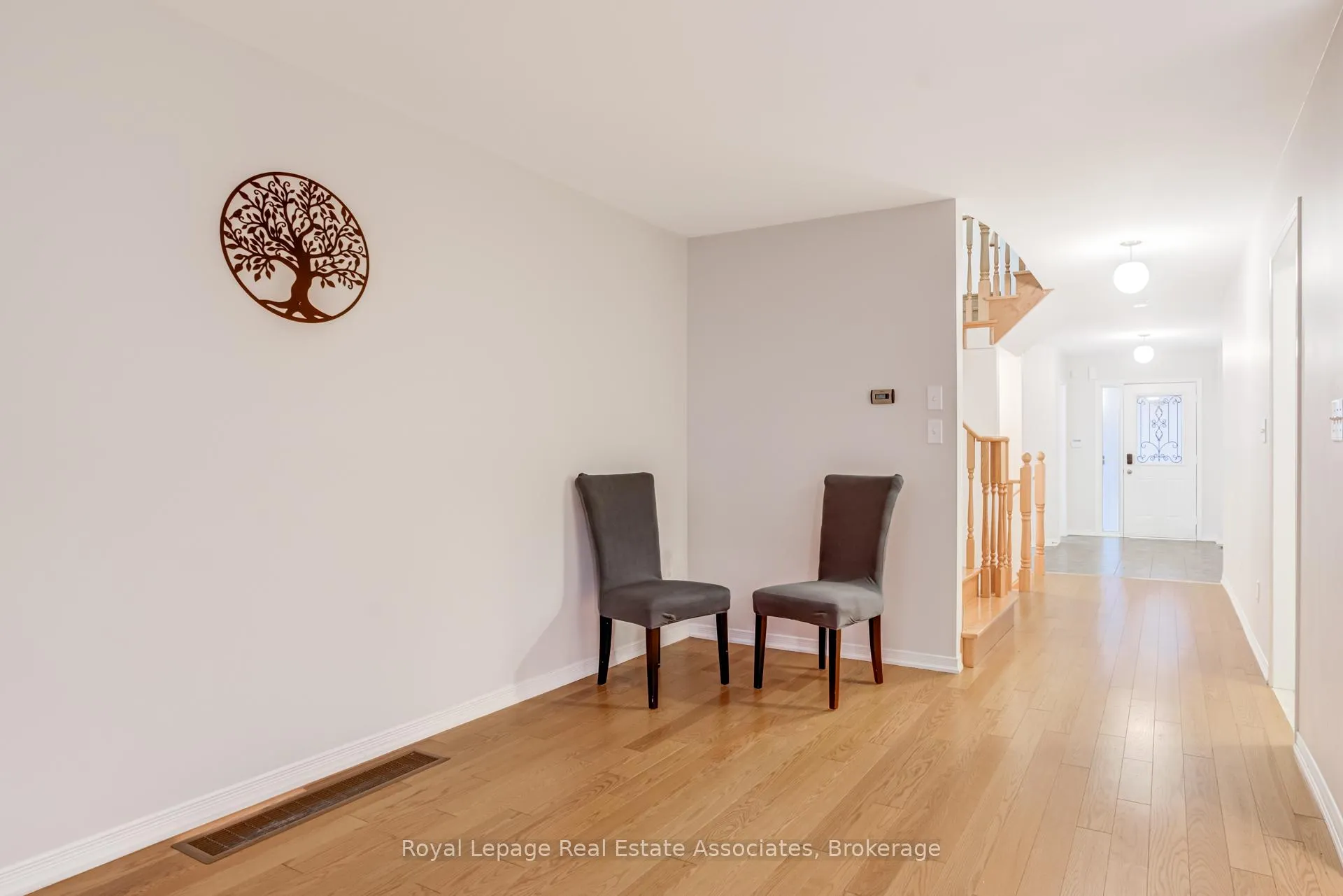 Photo 13 of 1315 Brandon Terrace, Milton, Dempsey — HOMEH
