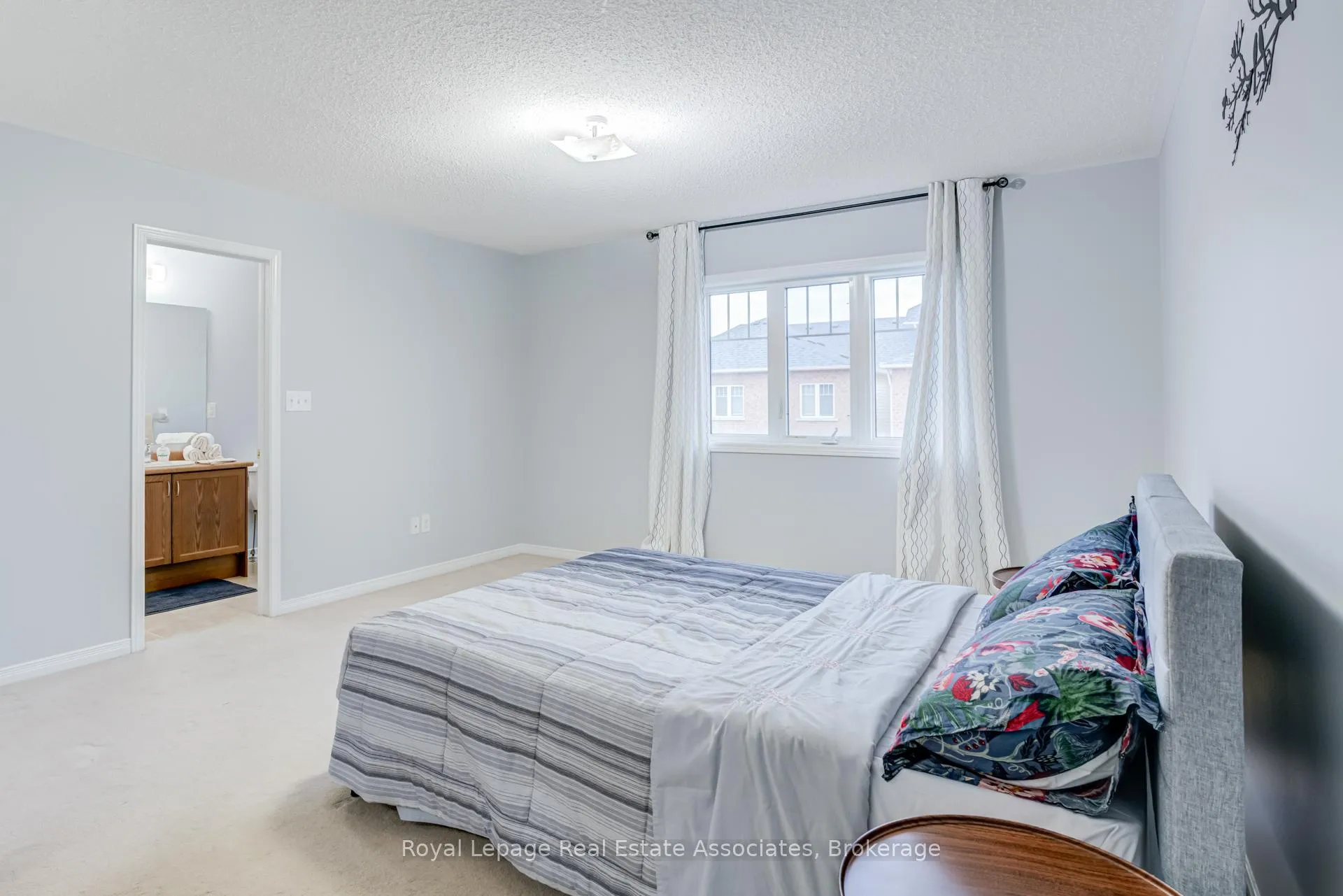 Photo 32 of 1315 Brandon Terrace, Milton, Dempsey — HOMEH