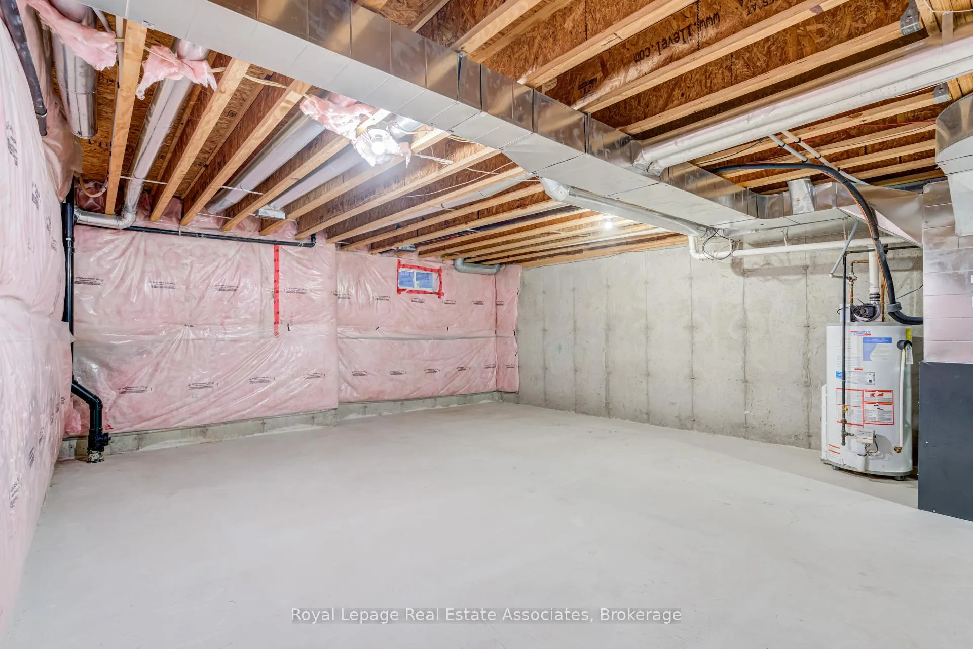 Photo 43 of 1315 Brandon Terrace, Milton, Dempsey — HOMEH