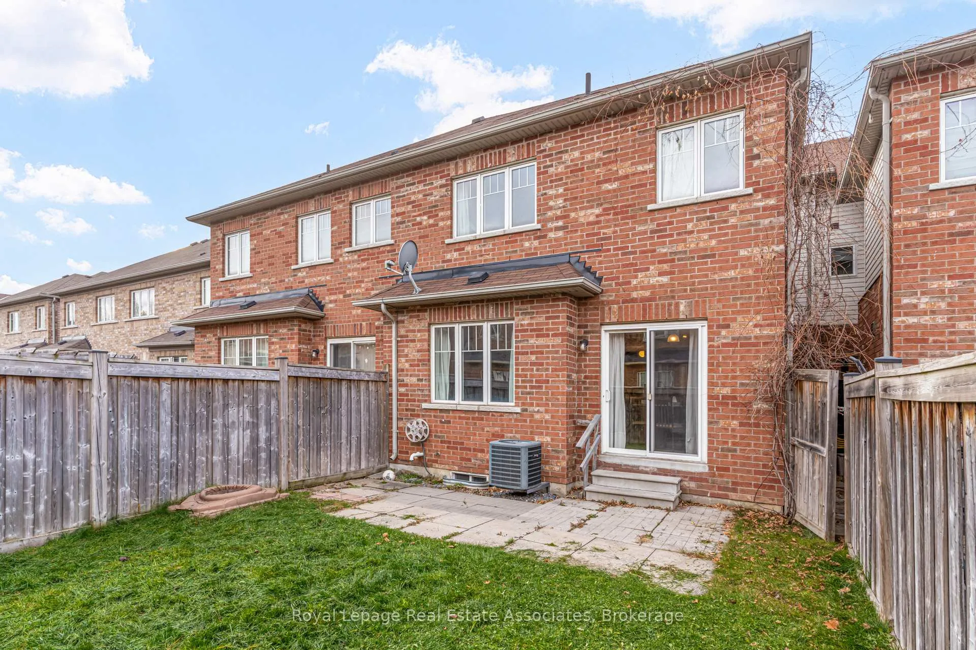 Photo 46 of 1315 Brandon Terrace, Milton, Dempsey — HOMEH