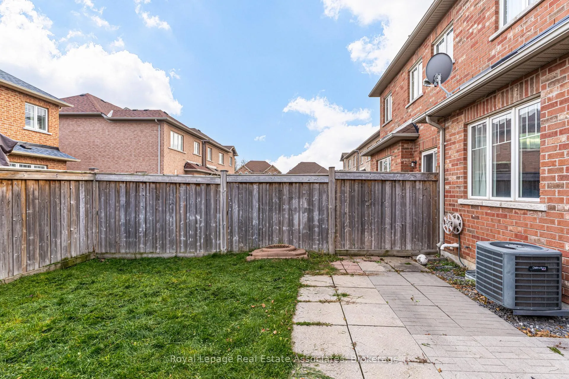 Photo 48 of 1315 Brandon Terrace, Milton, Dempsey — HOMEH