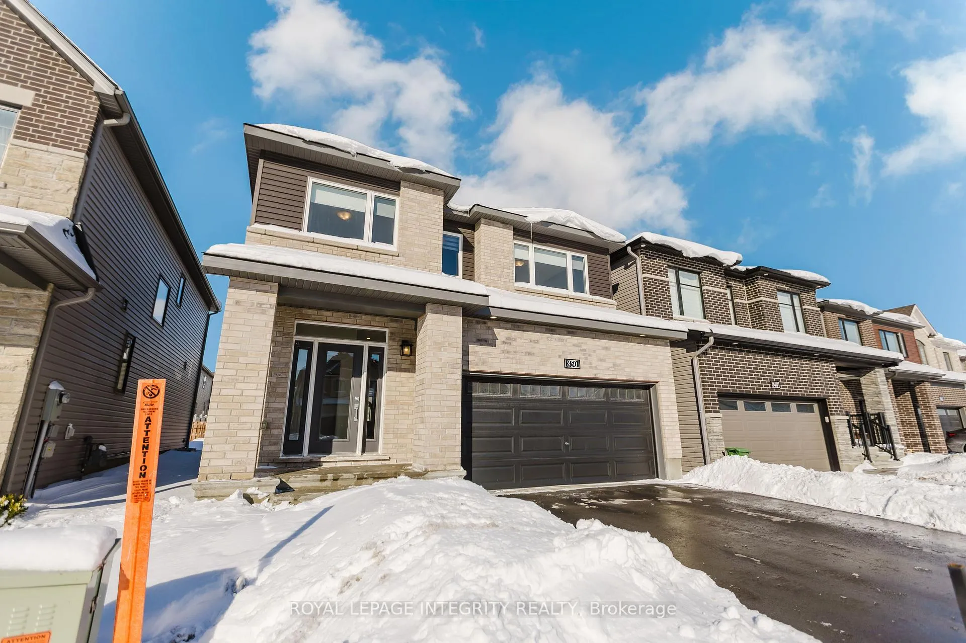 Photo 1 of 850 Cappamore Drive, Ottawa, Barrhaven - Half Moon Bay — HOMEH