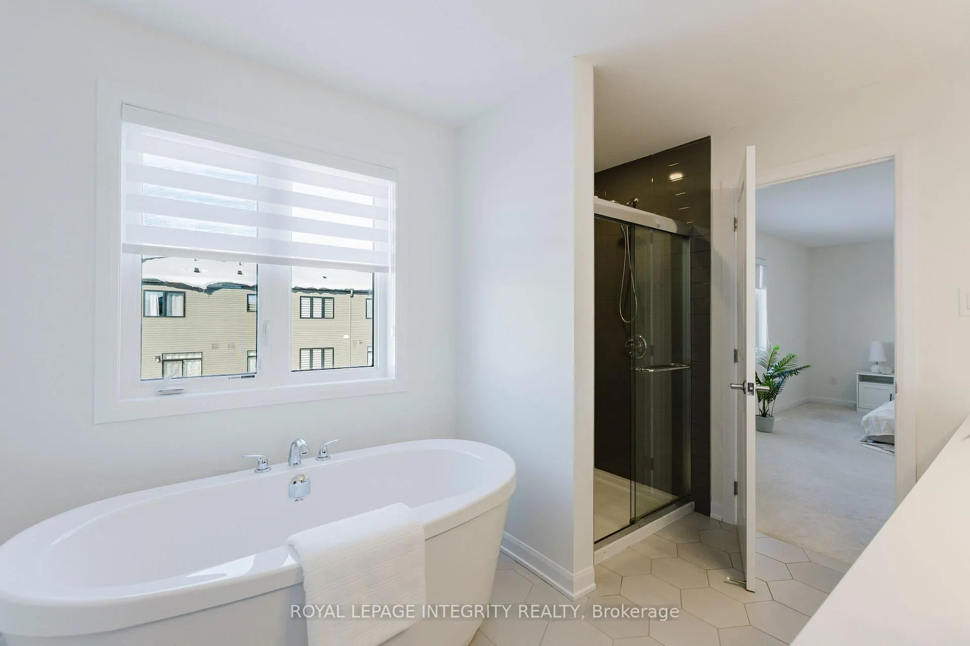 Photo 25 of 850 Cappamore Drive, Ottawa, Barrhaven - Half Moon Bay — HOMEH